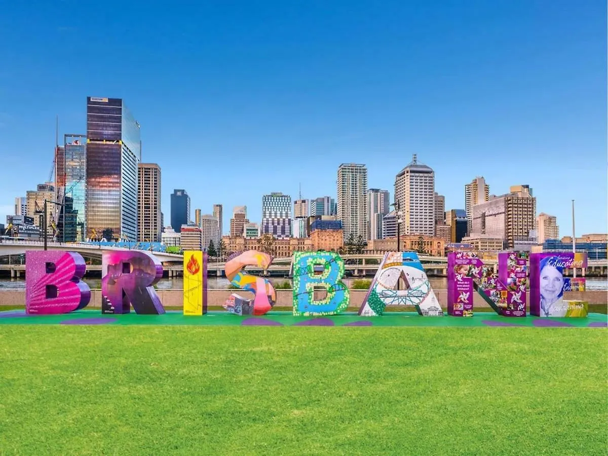 Amazing River View - 3 Bedroom Apartment - Brisbane Cbd - Netflix - Fast Wifi - Carpark